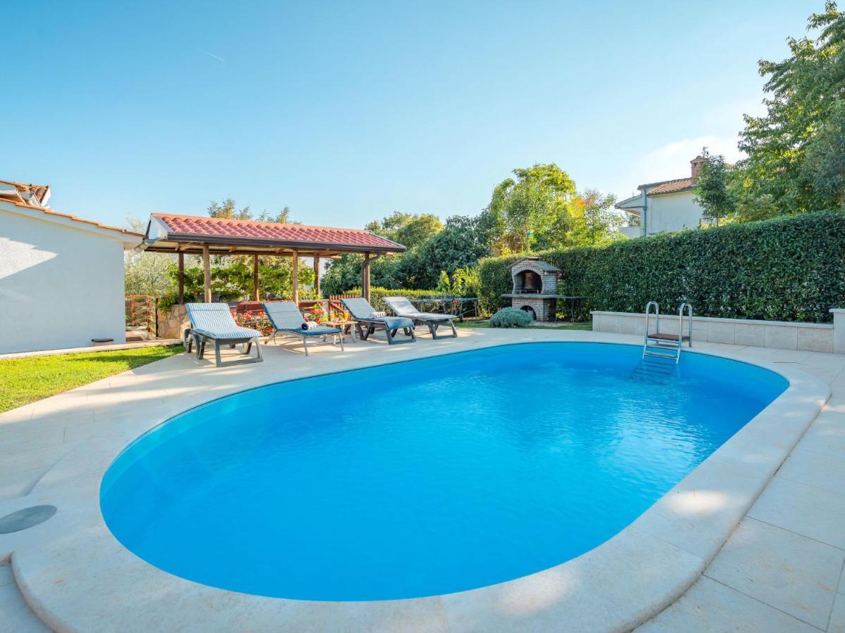 Holiday Home Hacienda - Pzn316 By Interhome Tinjan Exterior foto